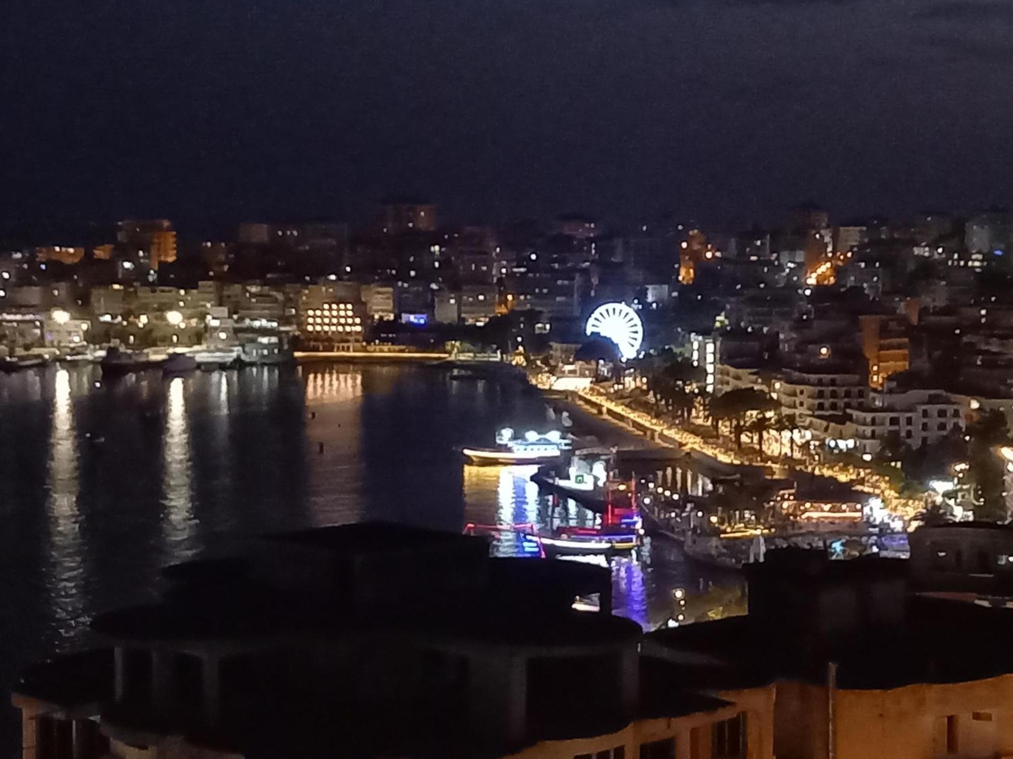 Bay View Apartment Sarandë エクステリア 写真