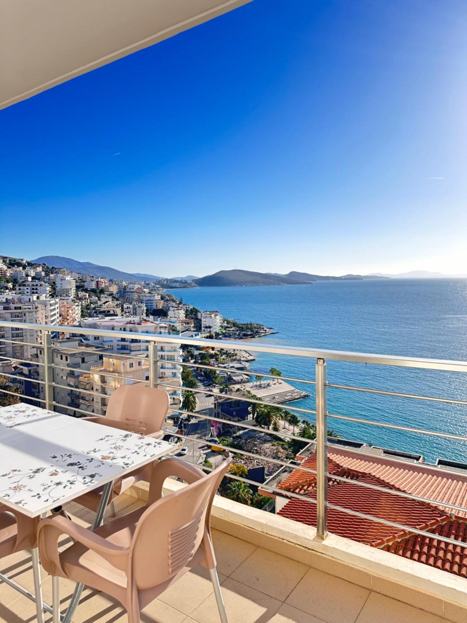 Bay View Apartment Sarandë エクステリア 写真