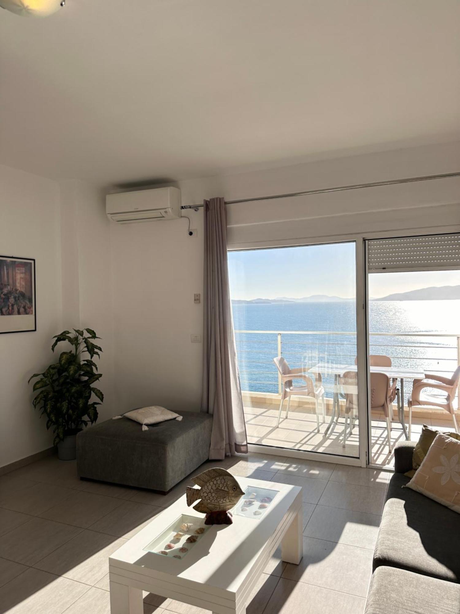 Bay View Apartment Sarandë エクステリア 写真